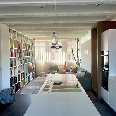 The Architects Nest - Design Loft Apartment
