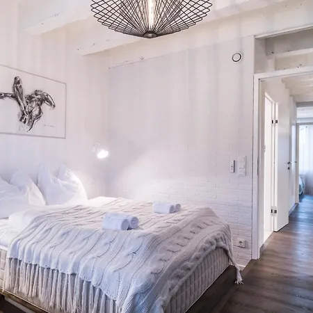 The Architects Nest - Design Loft Apartment *