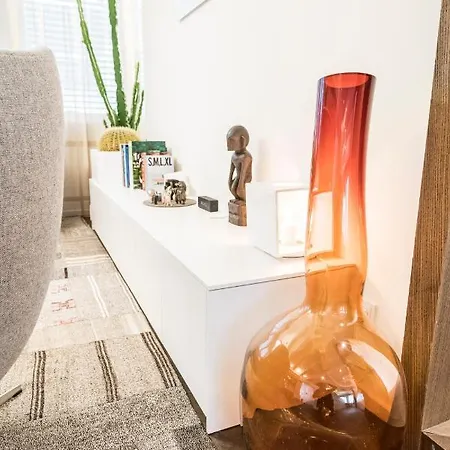 The Architects Nest - Design Loft Apartment